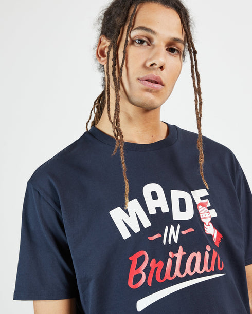<P Class="Description">Its Casual. Have Some Fun In The Best-Of-British Newingtn T-Shirt. Versatile Enough For Jeans Or Jo...